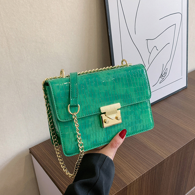 European and American 2023 new small square bag for women, high-end fashion and leisure, new portable one-shoulder cross-body three-dimensional square_voghion.com