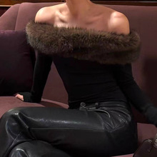 rovente ��練�Ѻ�ɫëë�Iһ�ּ�T���L������¶��Ĩ����������