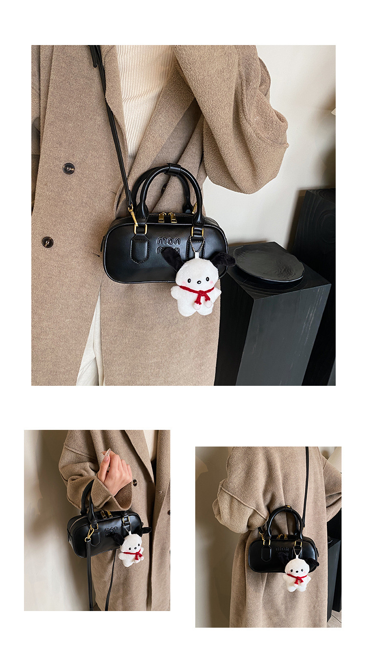 Nuova borsa piccola retrò con design di nicchia, borsa da donna di fascia alta, borsa a tracolla singola con accessori appesi, borsa piccola portatile elegante_voghion.com