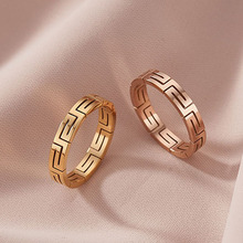 新款镂空长城纹戒指钛钢防掉色花纹18k玫瑰金指环中性对戒复古ins