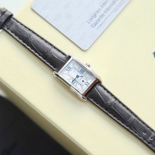 ΢�̴��l�˼Ҵ�׿��ᘰ�ʯӢ�CоС�������eСƤ���n��Ůʿ���S