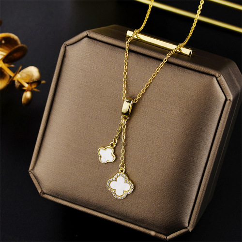  Korean Version New Fashion Simple Micro-Set Diamond Tassel Clover Pendant Titanium Steel Clasp Necklace Accessory