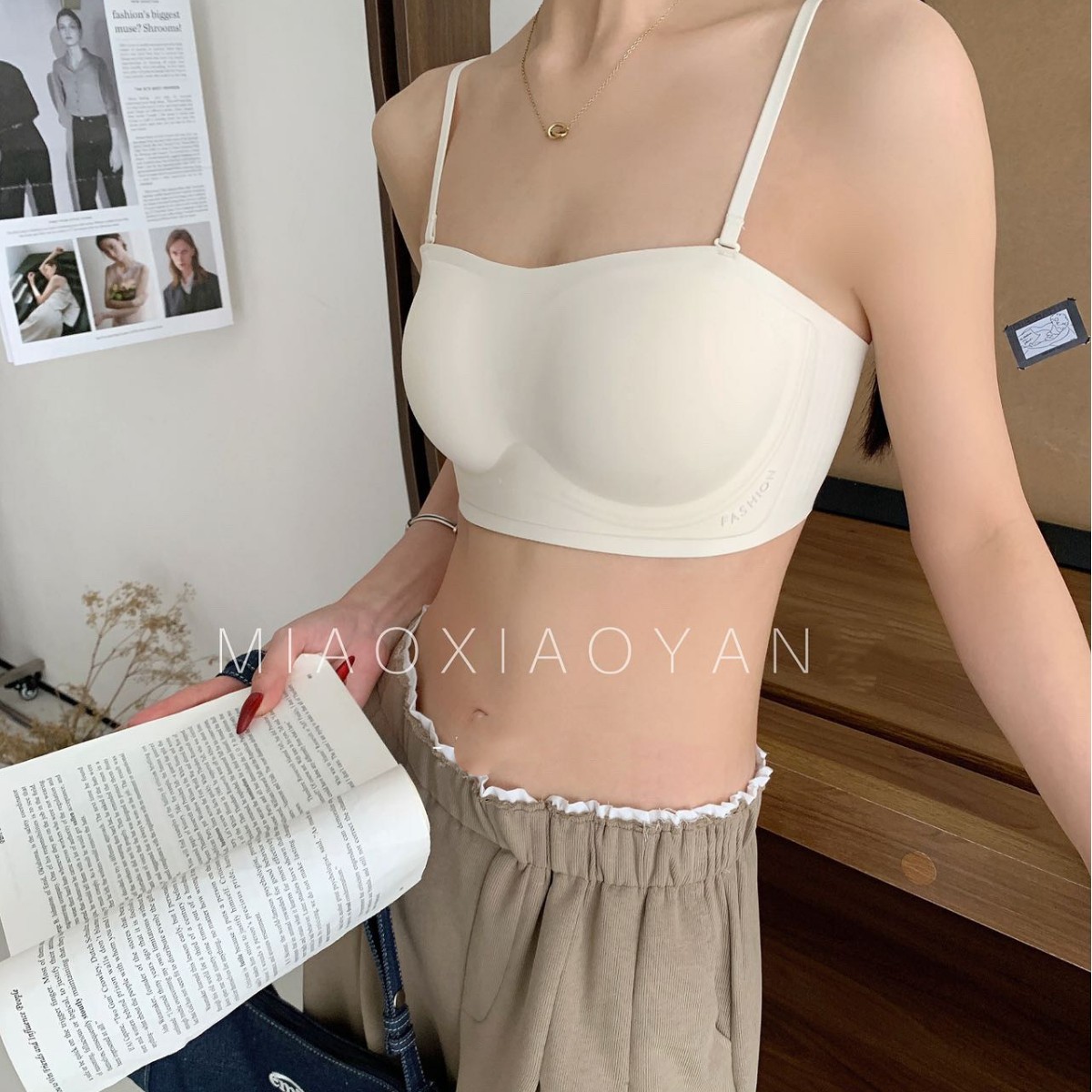 디스코, 끈이 없는 튜브탑, 보이지 않는 흔적 없는 작은 가슴 푸쉬업, 미끄럼 방지, 아름다운 등, 와이어 없음, 얇은 가슴 랩