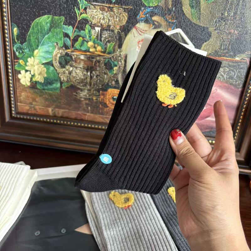 可爱加厚双针净版卡通小黄鸭女士堆堆袜保暖中筒袜|undefined