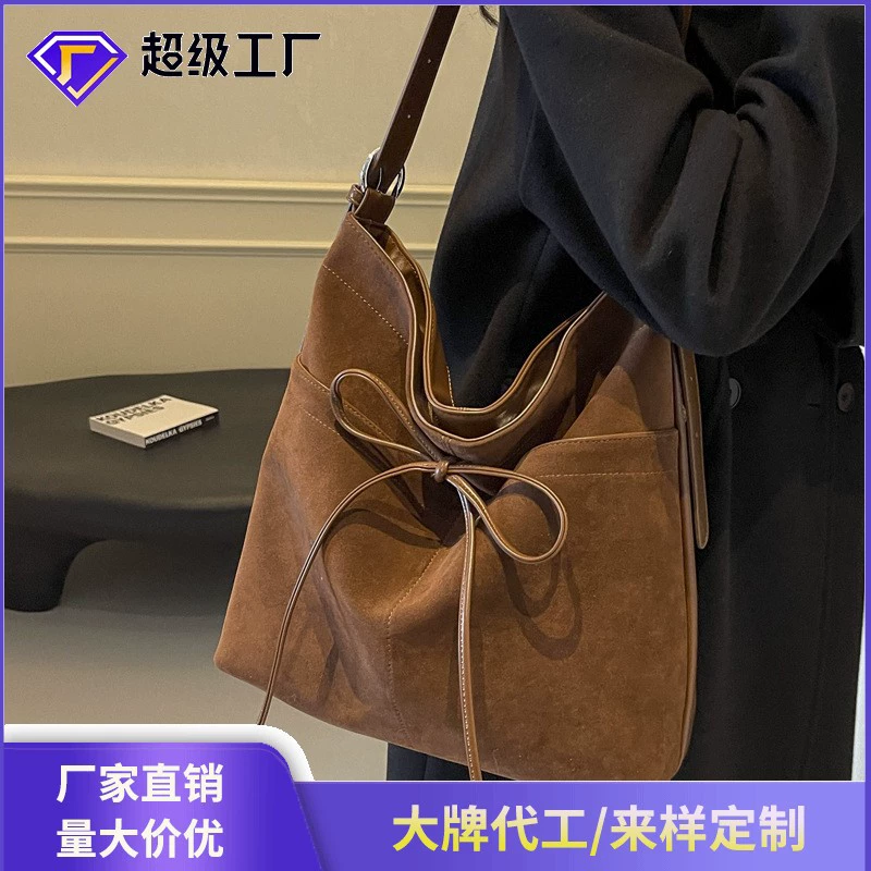 Демисезонная универсальная вместительная сумка через плечо, очень большая подмышечная сумка