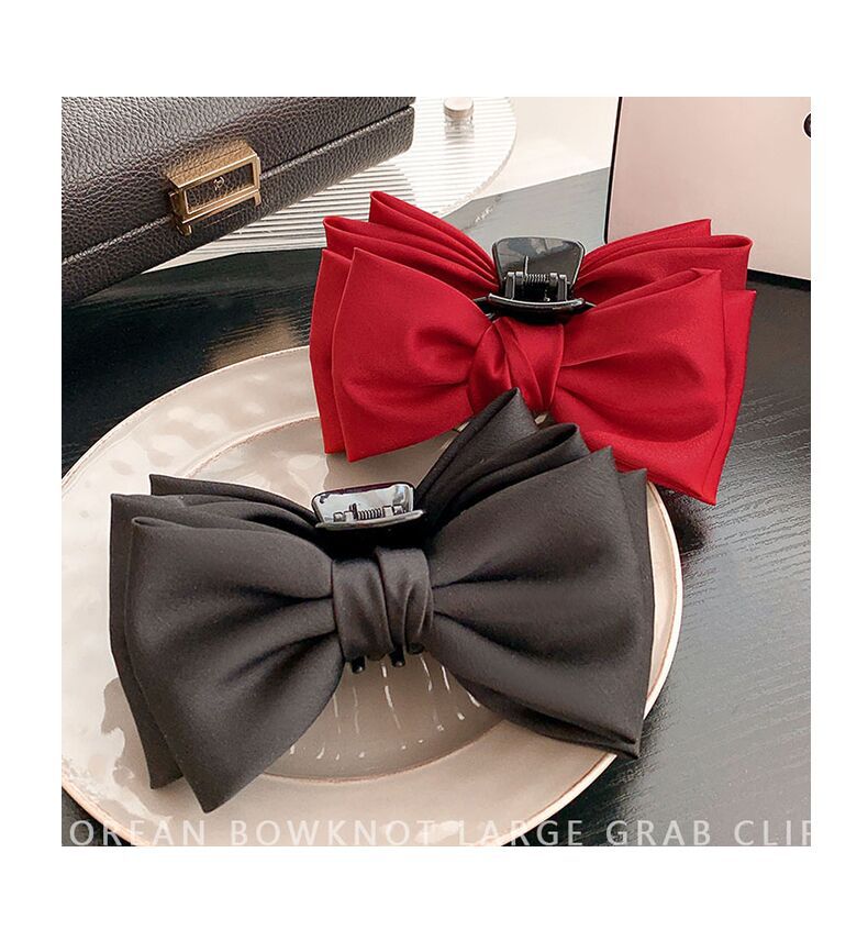 Oversized Reversible Bow Tie Clip