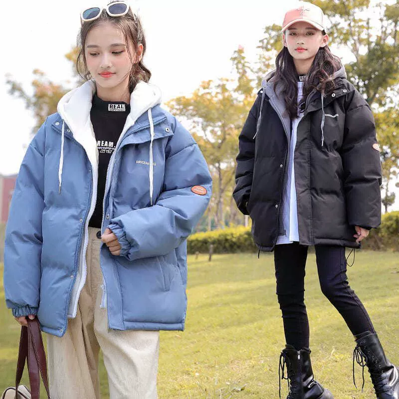 Девочка средней школы пуховая хлопчатобумажная одежда зимняя одежда 2024 новая свободная девочка средней школы 15-летняя хлопчатобумажная куртка