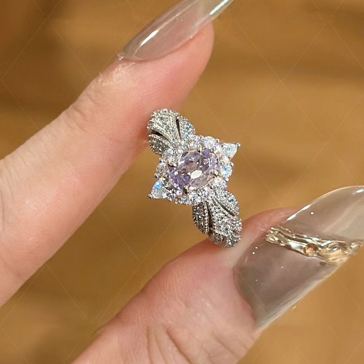 Corea del Sur ins triángulo circón anillo abierto nicho creativo versátil anillo de dedo índice elegante lujo ligero accesorios de alto sentido