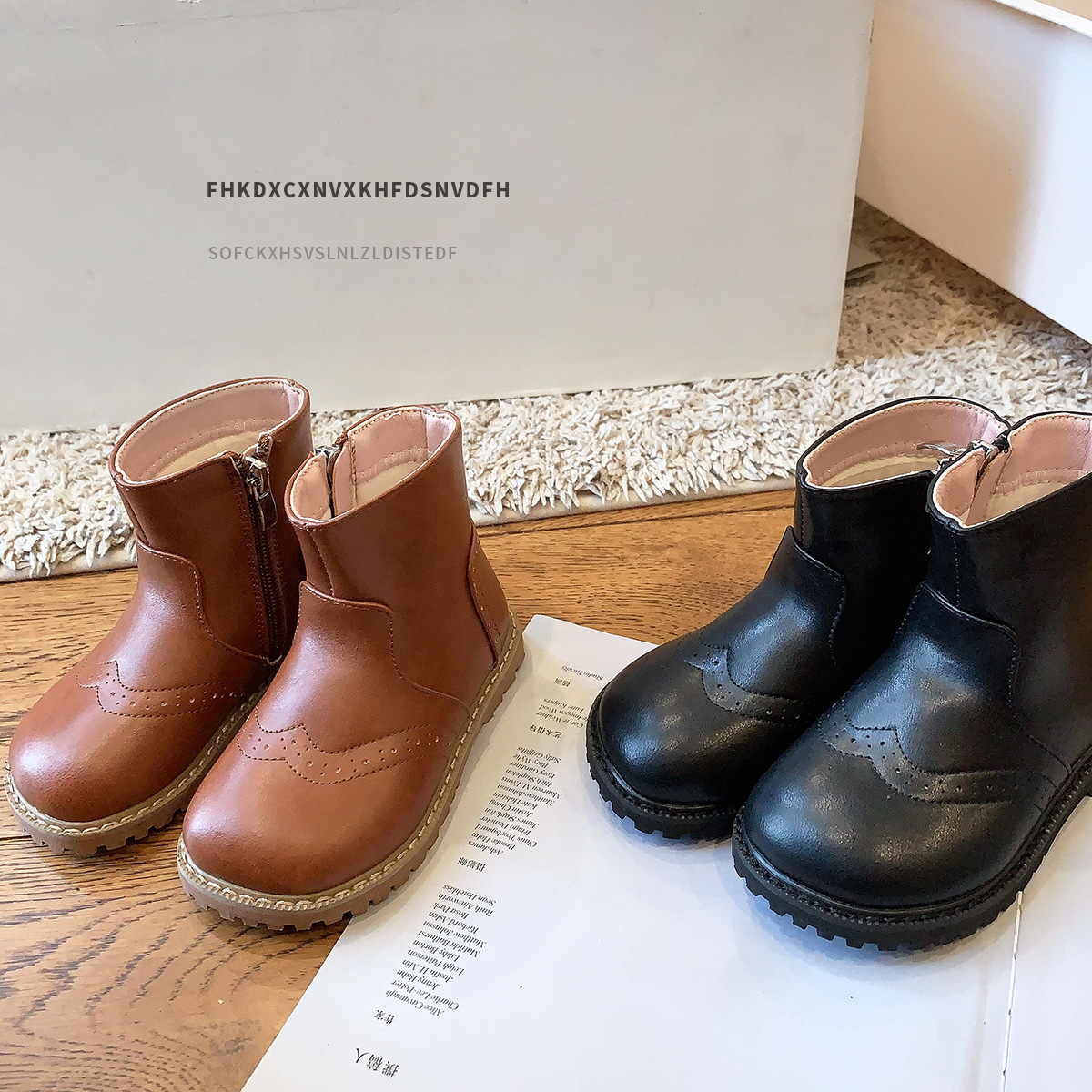 Retro Brogue Autumn and Winter Kidsren's Boots Girls' Short Boots Fleece-Lined Girls' Boots Boys' Single Boots Soft Sole Winter