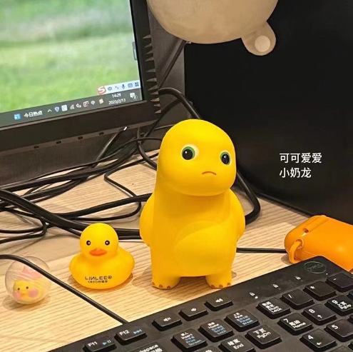 기울어진 머리 밀크 드래곤【12cm】