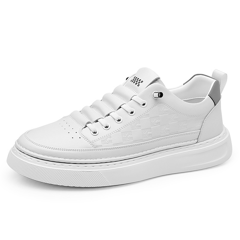Zapatos de verano para hombres, nuevos zapatos blancos transpirables, estudiantes masculinos, moda coreana, plataforma deportiva de plataforma de todo fósforo, zapatillas de deporte casuales para hombres