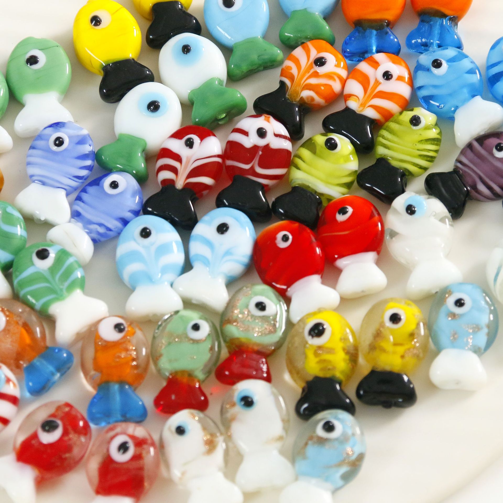 3g Weight Pendant Jewelry Making Type DIY Jewelry Accessories Classification 1 Piece Quantity Glass, glass Material Fish Pattern Epoxy Design Simple Style, Classic Style Style 1 Piece Glass Glass Fish Pendant 4