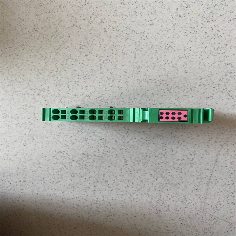 美国菲尼克斯数字量模块IB IL 24 DO8/HD-PAC -2700172