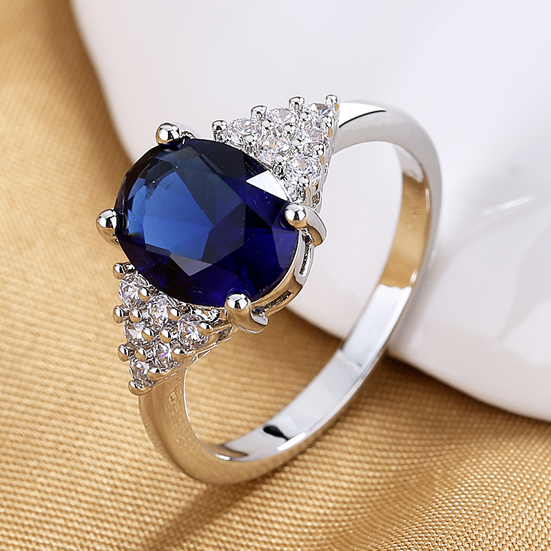 sapphire geometric fashionable ring with stone with zircon