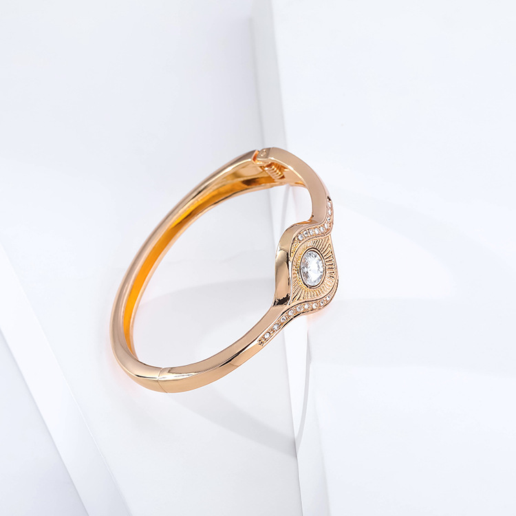 2022 spring new eye niche design jewelry simple line diamond bracelet