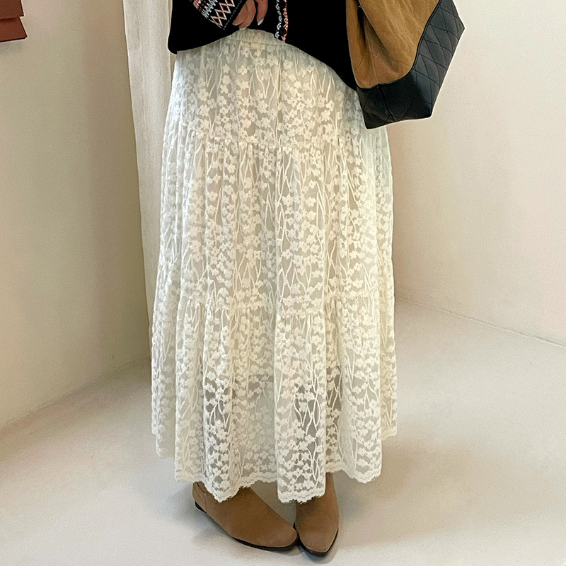 Floral lace hollow-out midi skirt for women, 2026 winter collection, plus-size, high-waisted, hip-covering, gentle, tiered long skirt NQ1605