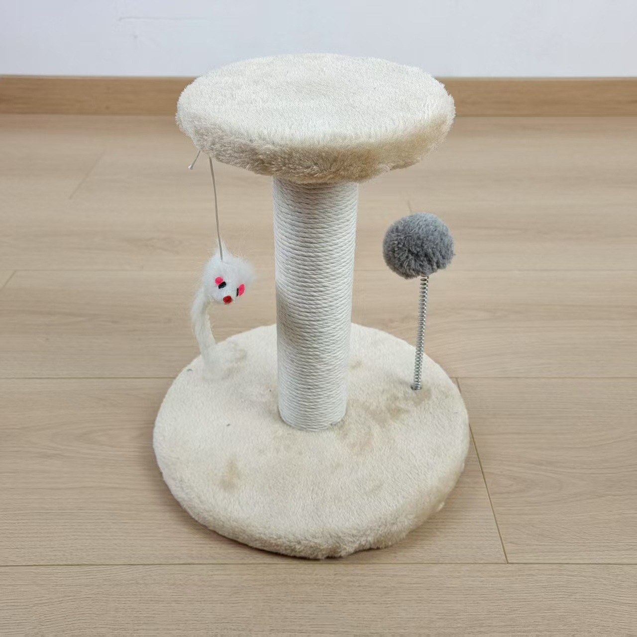Кошачий комплекс светло-серый