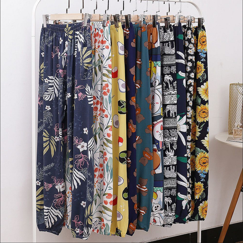 Summer new women's cotton silk bloomers adult mosquito-proof beach pants artificial cotton casual loose cotton silk ankle-tied pajama pants Summer new women's cotton silk bloomers adult mosquito-proof beach pants artificial cotton casual loose cotton silk ankle-tied pajama pants