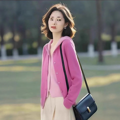 设计感假两件连帽针织衫女士秋冬款撞色减龄宽松百搭开衫毛衣外套