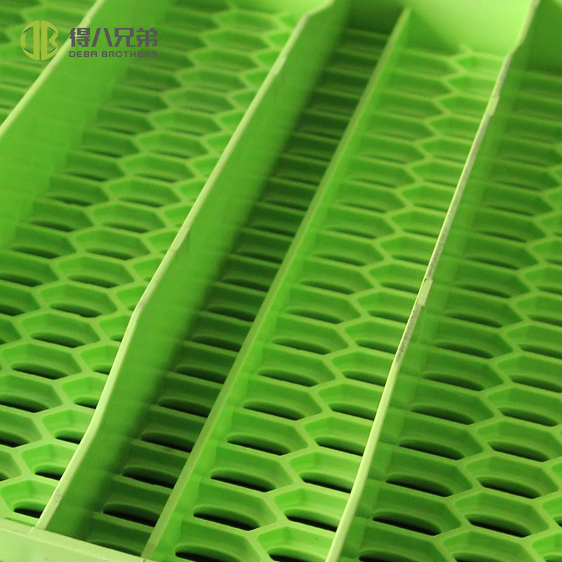 Granja de cerdos piso de plástico de gota de agua granja de ganado placa de fugas de estiércol gruesa fábrica de tendones dobles venta directa cerdas