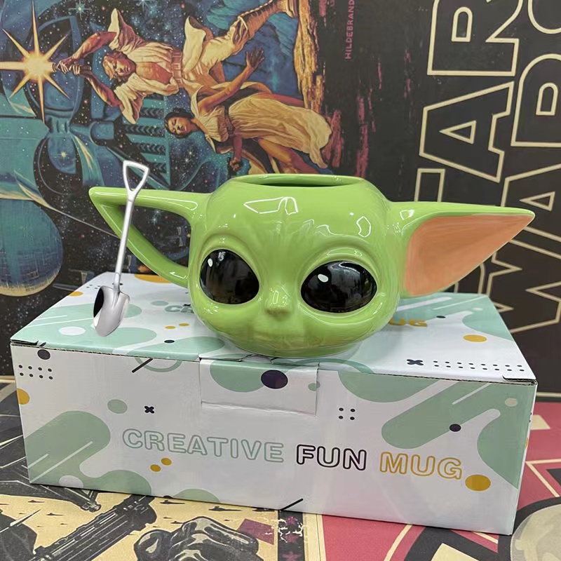 Copa Yoda + cuchara de ingeniero para enviar cepillo de copa