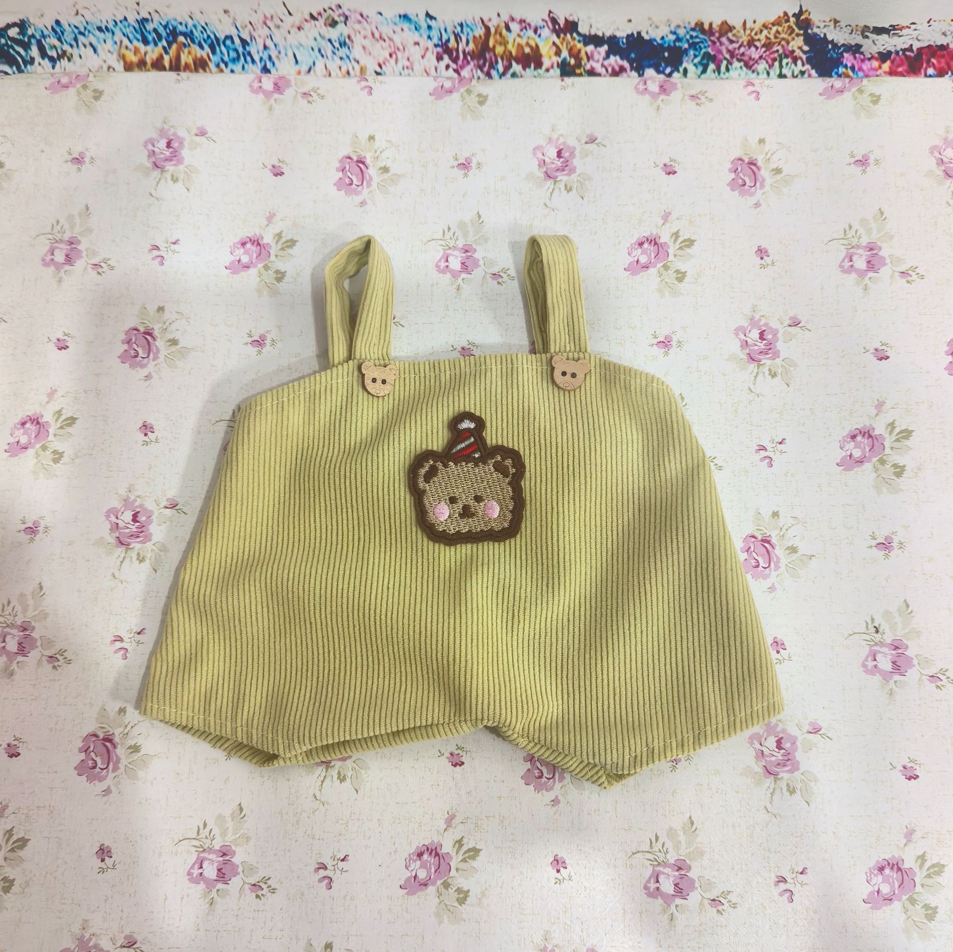 Macacão verde claro / Fantasia de Lena Bear 30CM (apenas fantasia vendida