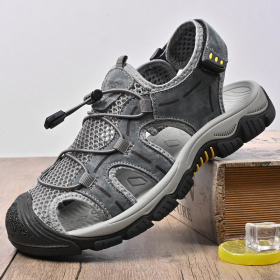 2024 Cross-border Baotou Sandals Men's Breathable Men's Outdoor Beach Shoes Hollow Sports Large Size Hiking Shoes Anti-slip Trbottomy