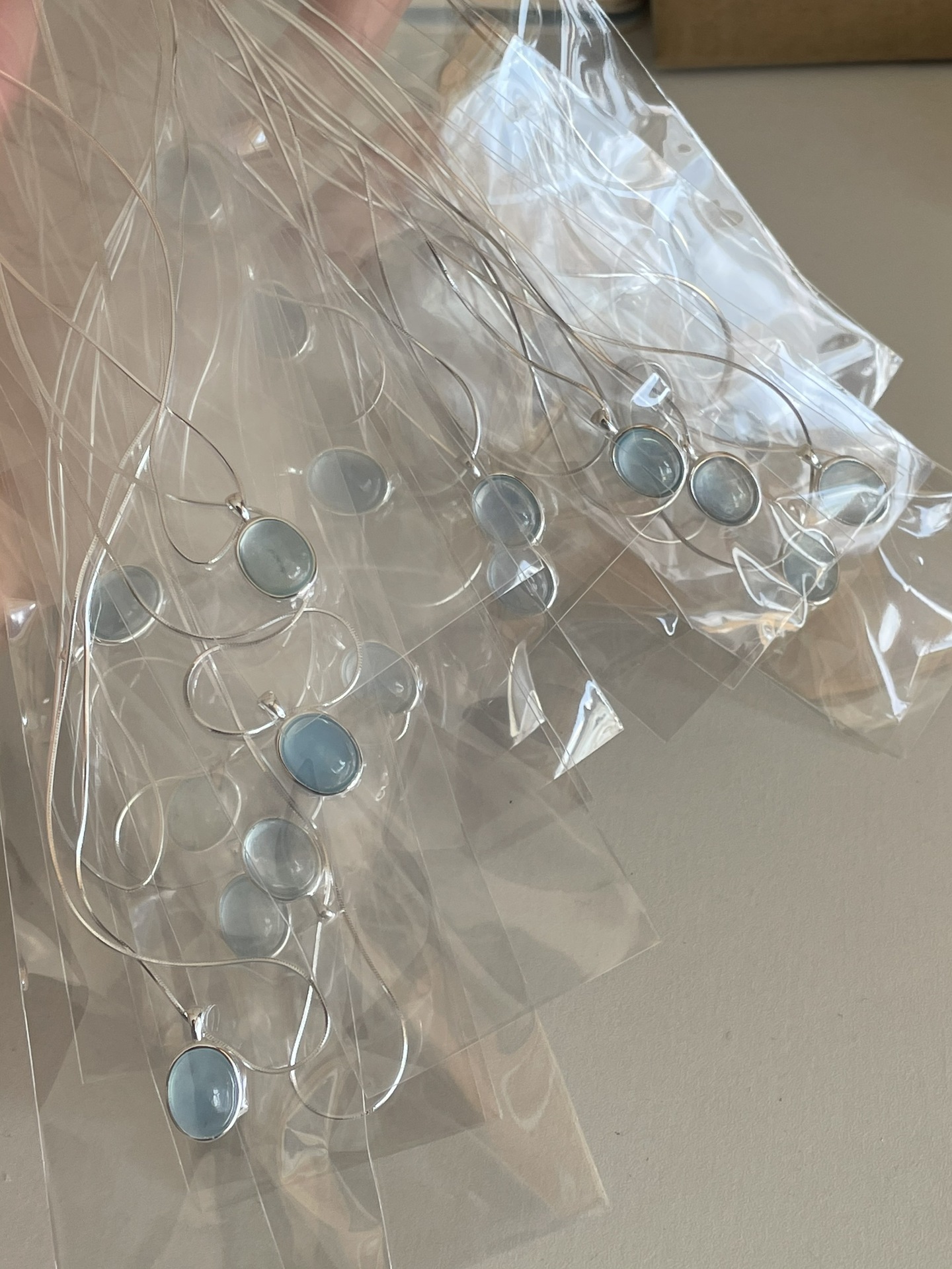 Collier avec pendentif en topaze naturelle française et cristal bleu de mer pour femme, chaîne en argent pur en os de serpent_voghion.com