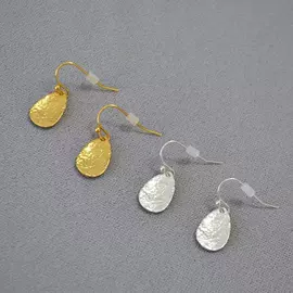 项链;耳钉;耳环