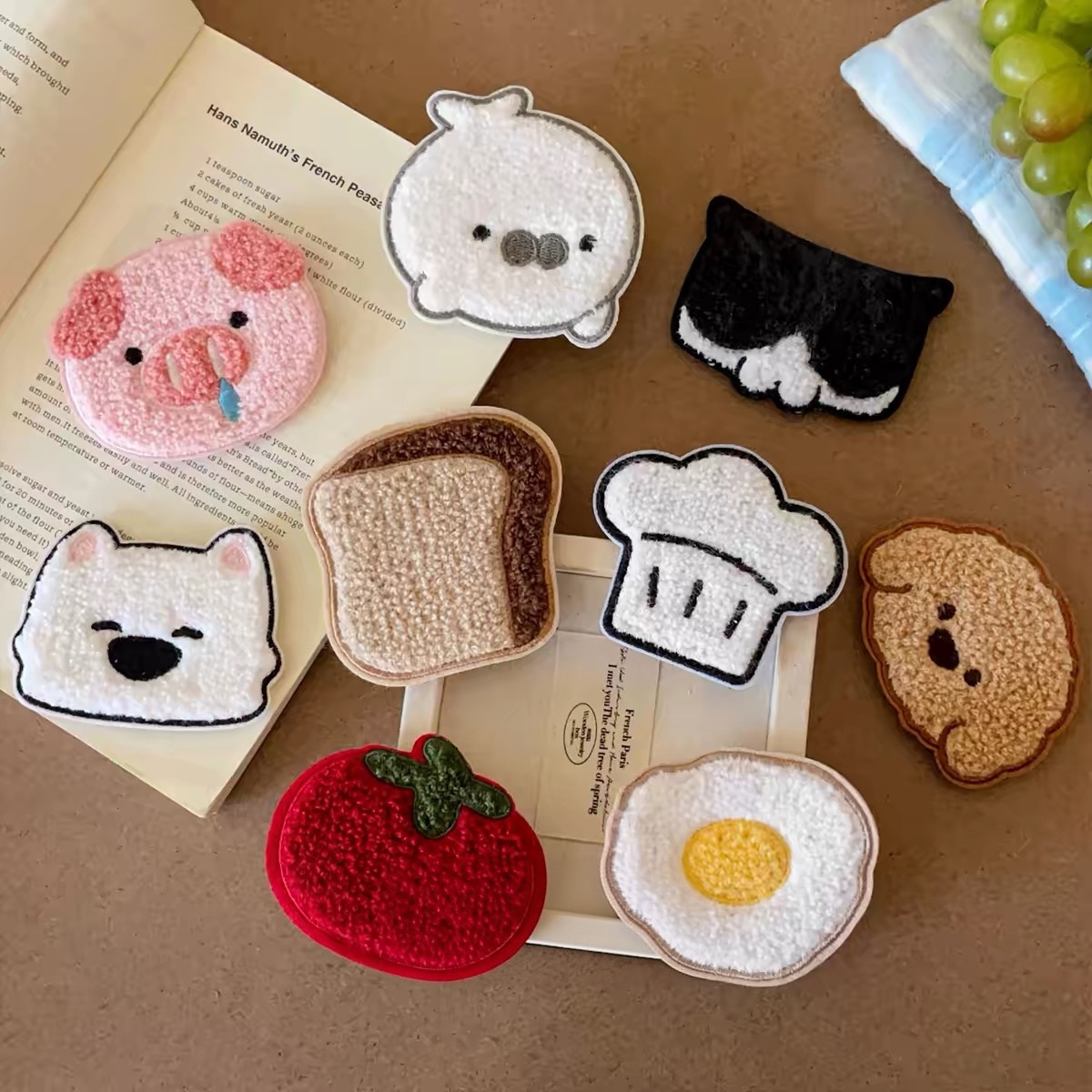 Cute and sweet animal-themed hair sticker for girls, seamless forehead bangs sticker, hair tidying magic sticker, new model for children