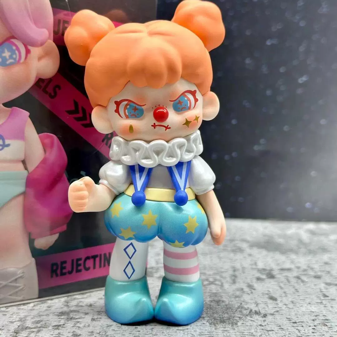 Китайская версия Dora второго поколения, серия избегай незнакомцев, blind box TNTSPACE Orion дочь модный костюм джентльмен фигурка