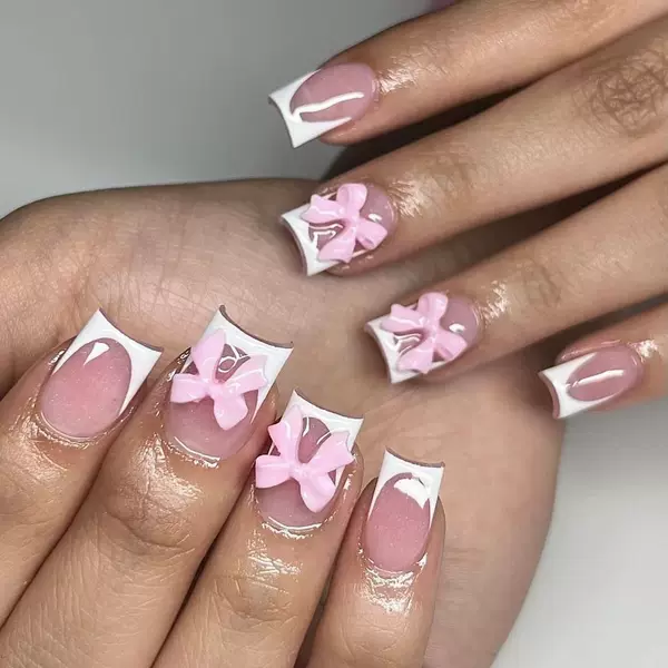 Cross-Border Amazon Tk Hot-Selling French-Style Wearable Nails, Simple and Sweet Bow Press-On Nails Wholesale