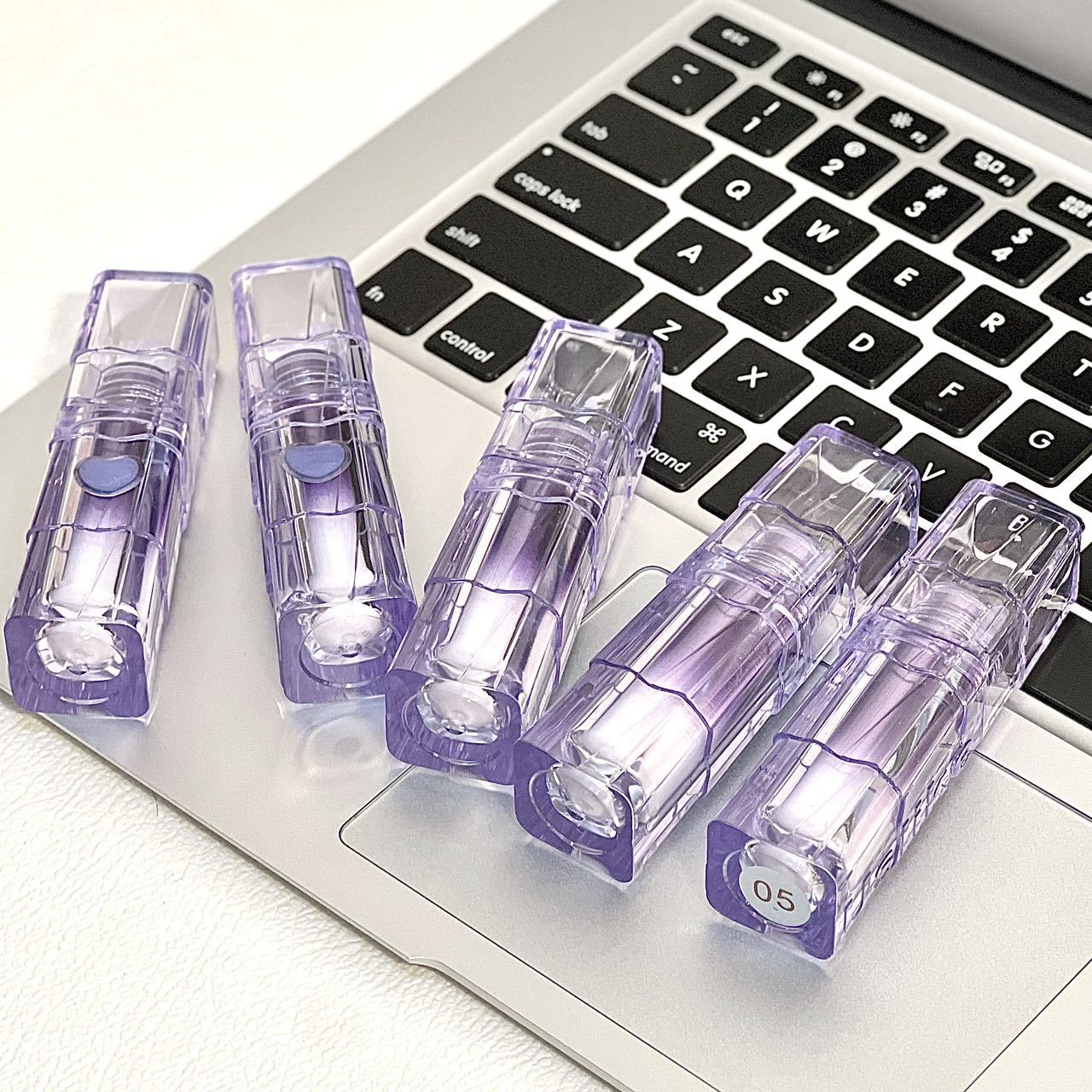 MAGIC CASA Dudu Lip Gloss Water Glass Lip Gloss Mirror Lip Gloss Water Lip Gloss undefined