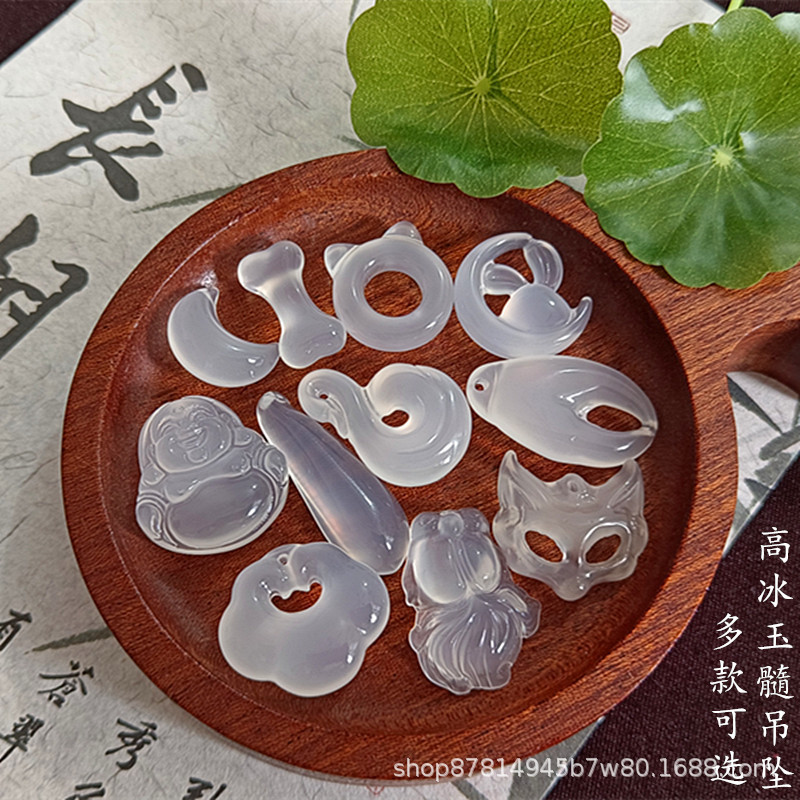 天然玛瑙玉髓挂件观音佛平安扣如意云朵锁无事牌狐狸如意玛瑙吊坠