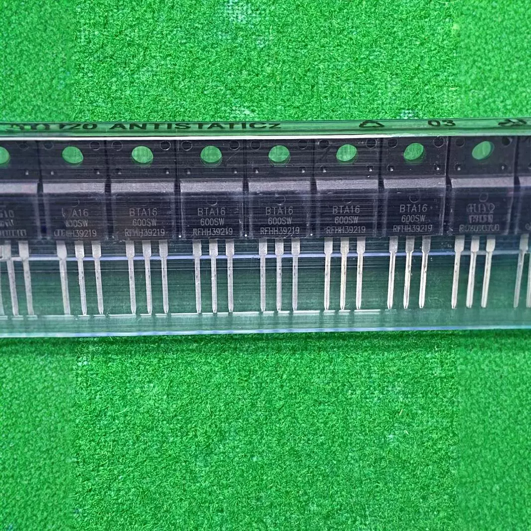 Совершенно новый оригинальный BTA16-600SW большой чип 16A800V двусторонний тиристор TO-220F посылка