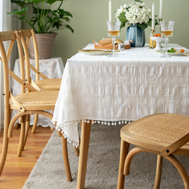 French Romantic Cotton Cut Flower White Pom-Pom Tablecloth Rectangular Coffee Dining Cloth Table Cover_voghion.com