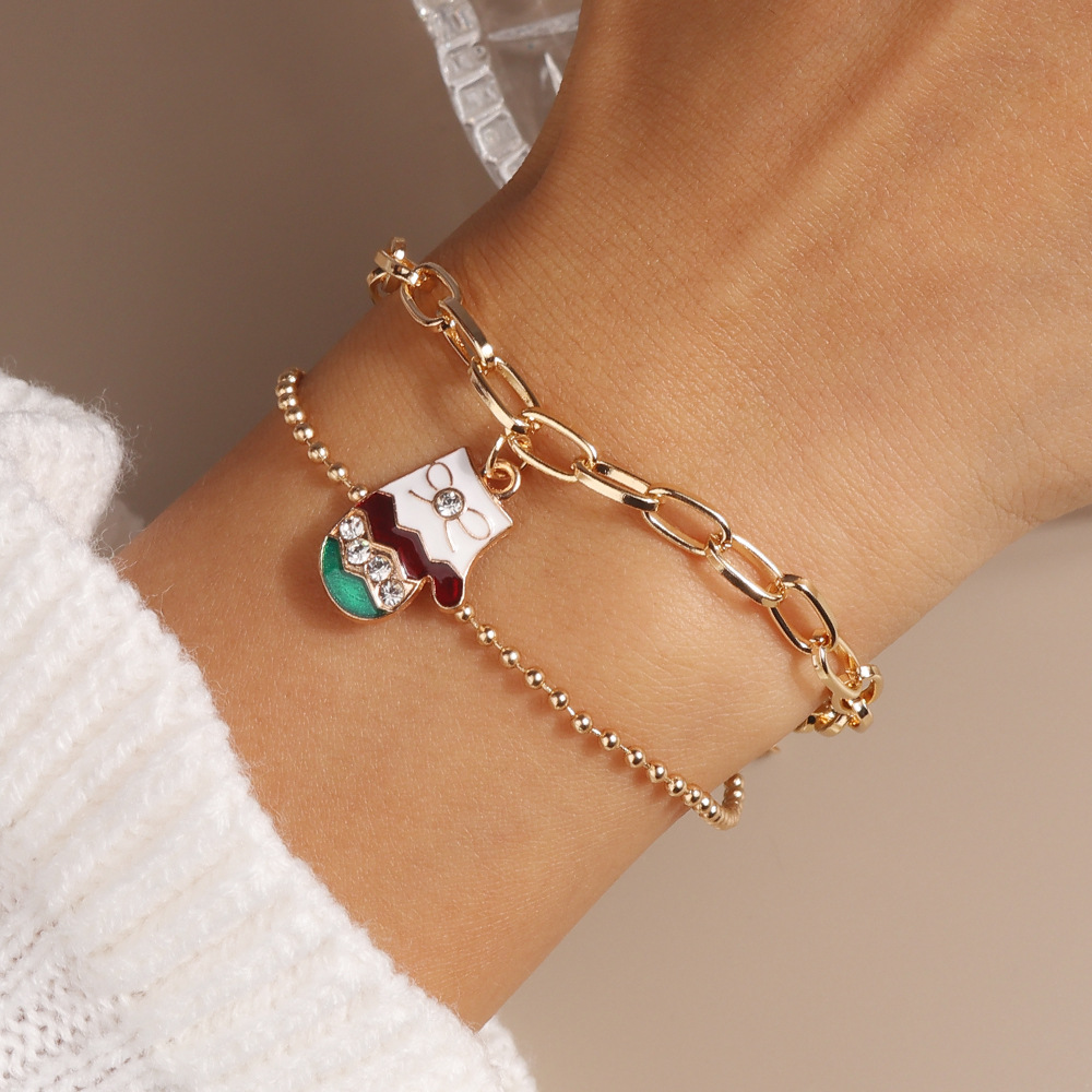 11g Weight Alloy Pendant Material Bracelets Classification Alloy Chain Material 1 Piece Quantity Holiday, Party Occasion Alloy Material Christmas Festival Christmas Tree, Santa Claus Pattern Women's Gender Enamel Design Cute, Simple Style Style Cute Simple Style Christmas Tree Santa Claus Alloy Chain & Link Bracelets Christmas Wholesale 20