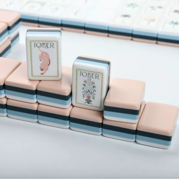White Lotus Acrylic American Mahjong Tiles Four-Layer Color-Block Mini Travel Portable Pack Leisure Entertainment Mahjong Tiles