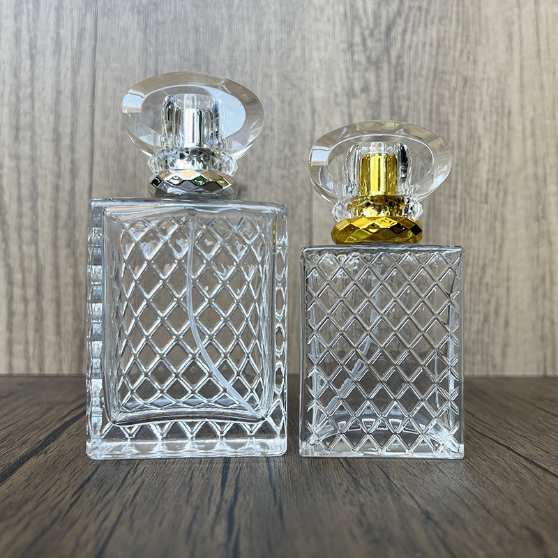 现货B065-50ml100ml时尚香水喷雾瓶化妆品分装瓶便携式玻璃空瓶子