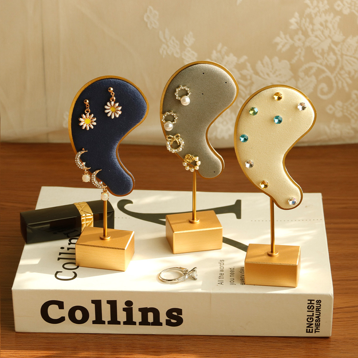 �¿�˴���������ӽ����Ͻ��������չʾ������Ʒ���ɳ��е���