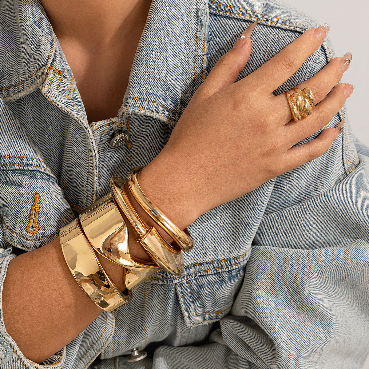 design glossy accessory