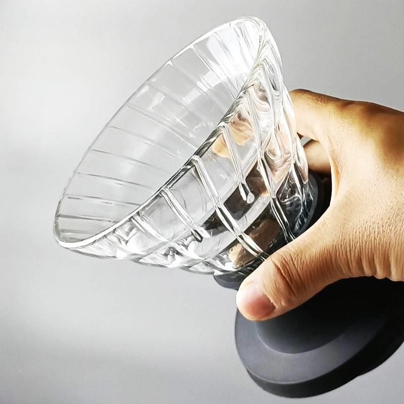 Japanese-style hand-brewed coffee smart cup V60 drip filter silicone glass filter cup with switch coffee filter cup set