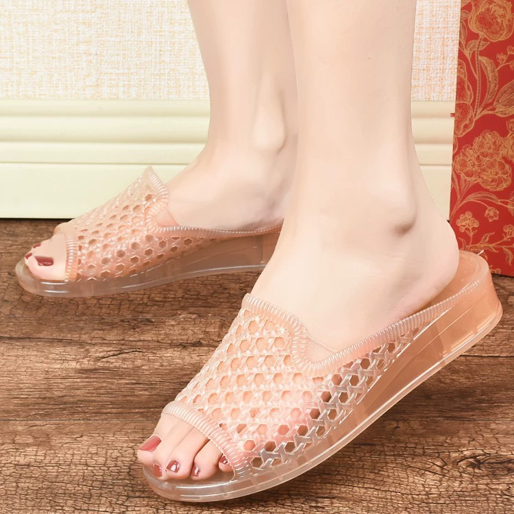 Новые кристальные блестящие гелевые туфли на высоком каблуке с острым носком для женщин, универсальные модные летние квадратные туфли с перфорацией.