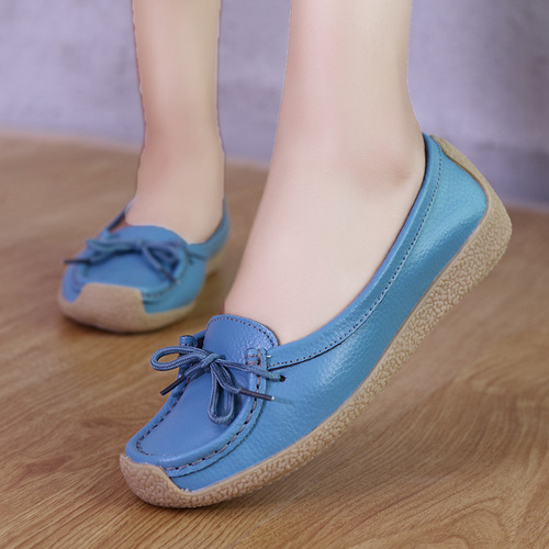 Flat casual women's shoes, white mother's shoes, pinto snail shoes, soft bottom comfortable casual non-slip nurse work shoes