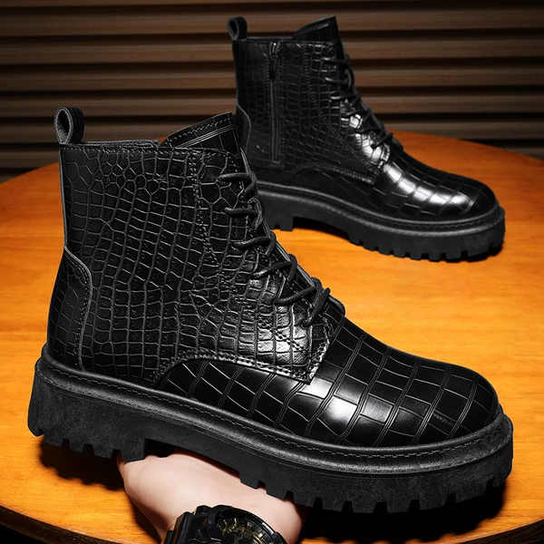D32 black