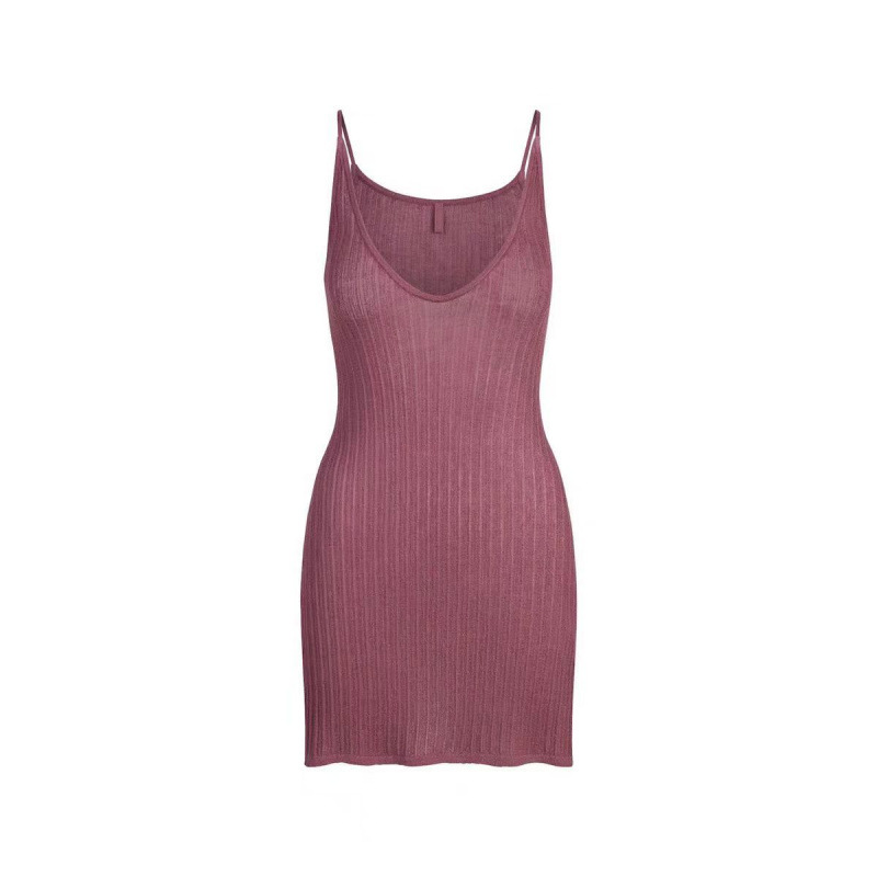 Raspberry suspender skirt / S