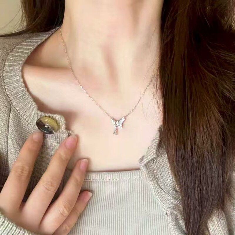 新款锆石清新吊坠系列项链女高级感轻奢个性小众秋冬项饰一件批发|undefined