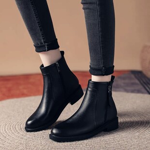 Boots Women's 2024 Spring Autumn Winter fleece-lined Retro Style Short Boots Soft Leather Comfortable All-match Flat Martin Boots Simple All-match