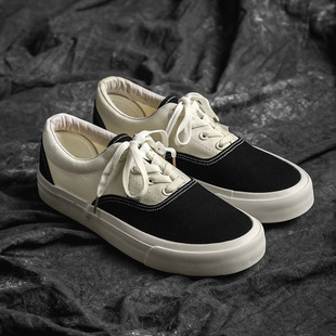 New color matching lace-up canvas shoes men's fashion Joker student skate shoes lovers casual shoes low rubber shoes wholesale