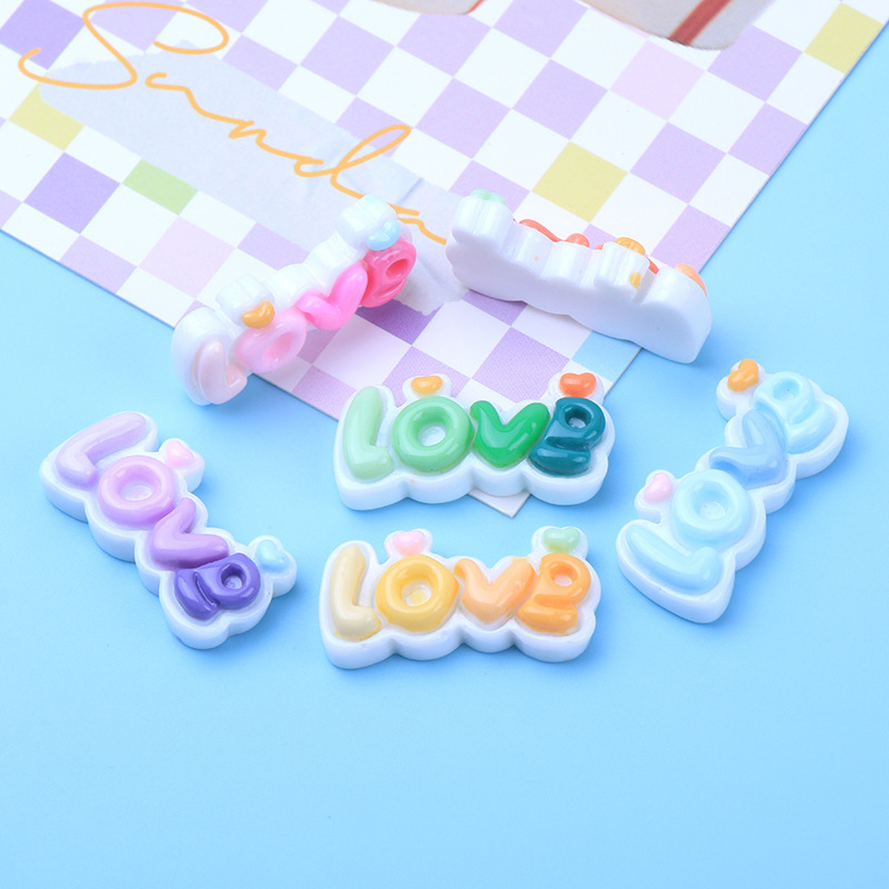 Factory Store Wholesale New Multicolor LOVE Plate Cartoon Hairpin Hair Rope Hole Shoes Jewelry Resin Small Accessories